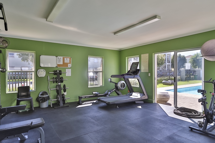 To Let 2 Bedroom Property for Rent in Heritage Park Western Cape
